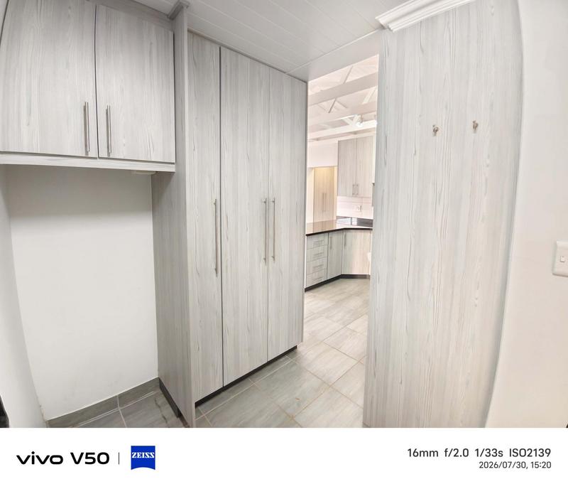 3 Bedroom Property for Sale in Seemeeu Park Western Cape